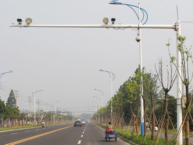 道路监控杆 DLJKG-002