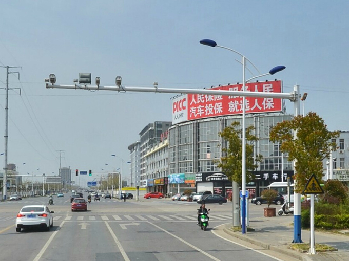 道路监控杆 DLJKG-011